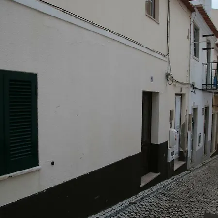 Salvador House I شقة نازاريه