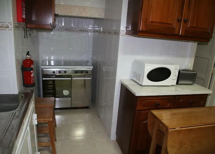 Salvador House I شقة نازاريه